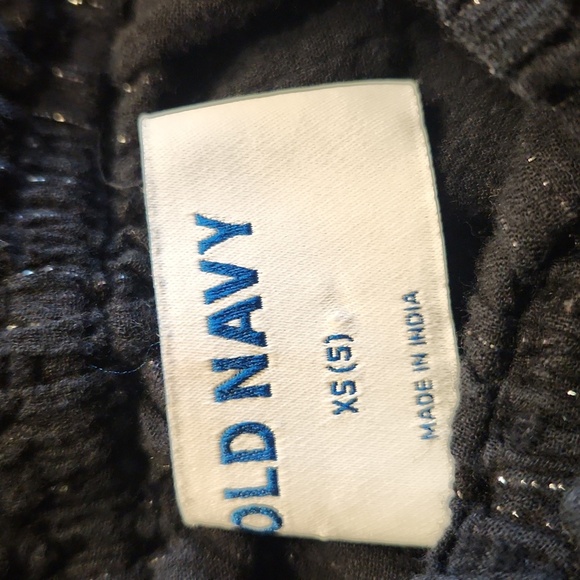 Old Navy Kids Black Top - Picture 5 of 5